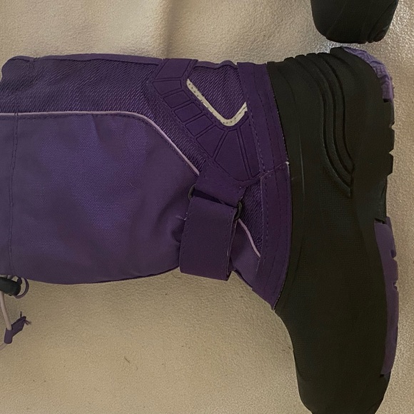 Kamik Waterproof Boots, Size 1 - Picture 7 of 12